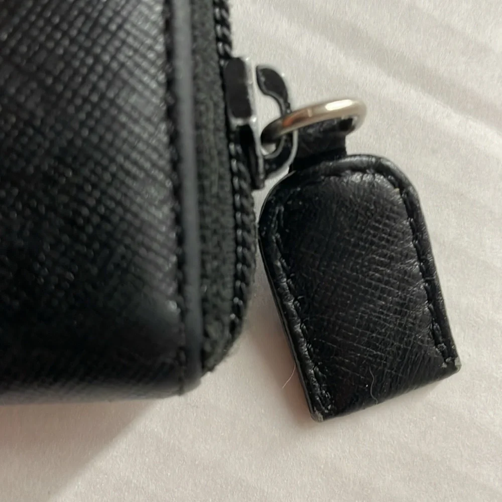 Prada Black Long Wallet - Picture 3 of 12
